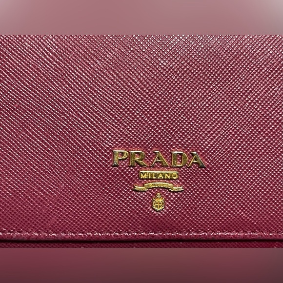 Prada wallet with COA - Picture 12 of 16